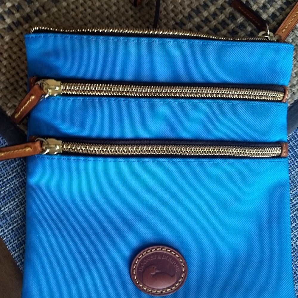 Dooney and Bourke Cross Body Sky blue